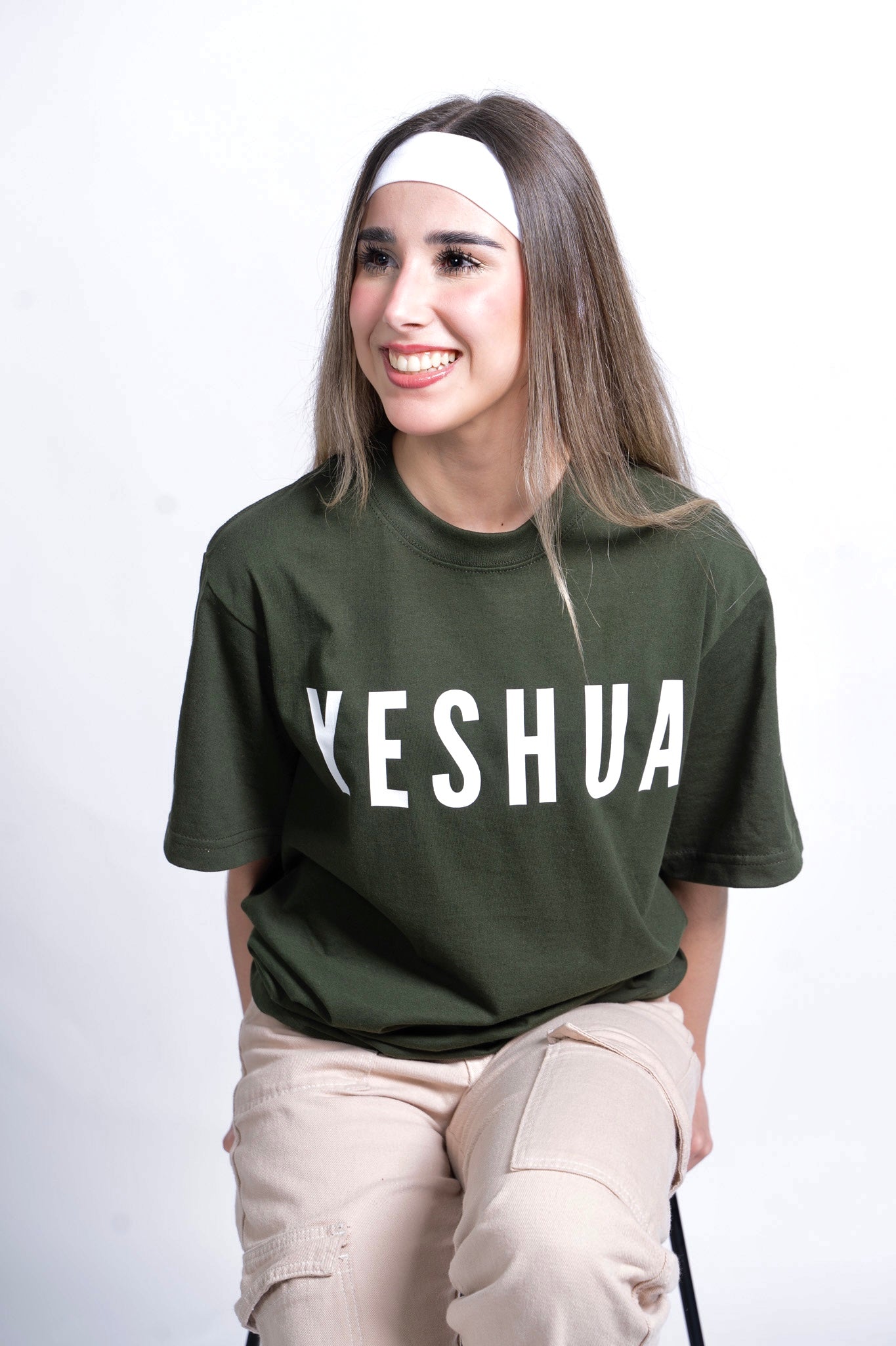 YESHUA t-shirt | Unisex semi-oversized fit