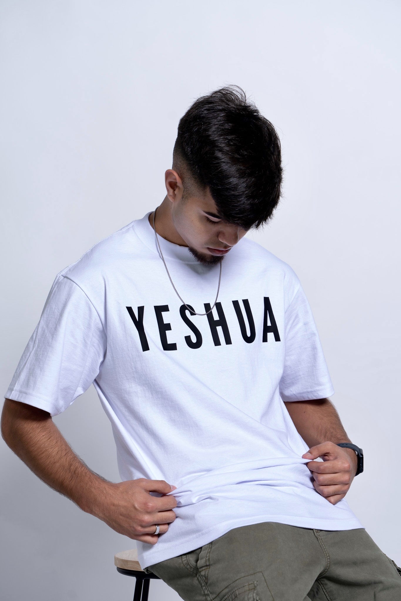 YESHUA t-shirt | Unisex semi-oversized fit